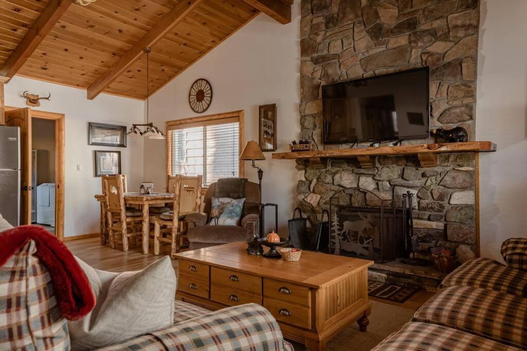 Hot Tub*Kids Room*Family Cabin Big Bear City Exteriér fotografie